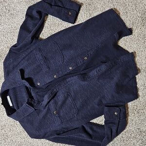 Staccato Button Down